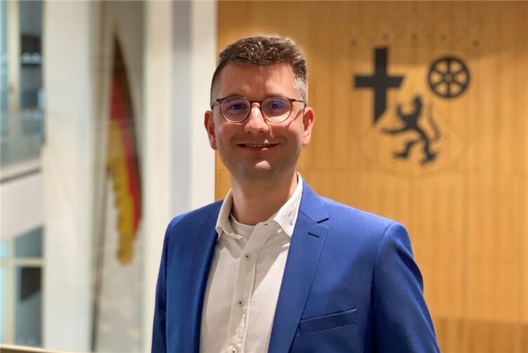 Der CDU-Landtagsabgeordnete Jens Münster lädt Mädchen und Jungen aus dem Kreis Cochem-Zell ab der 7. Klasse zum Girls‘ Day und Boys‘ Day nach Mainz ein. Foto: Maike Malzahn