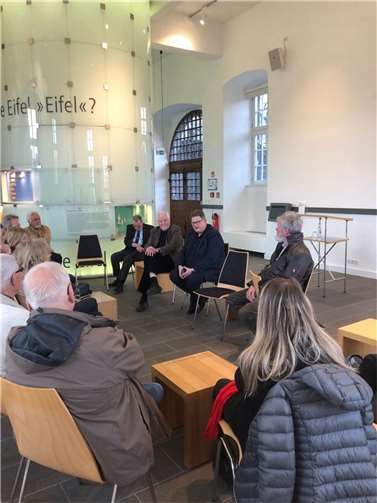 Der CDU/EVP-Abgeordnete Ralf Seekatz bei der Gesprächsrunde in Mayen. Foto: privat