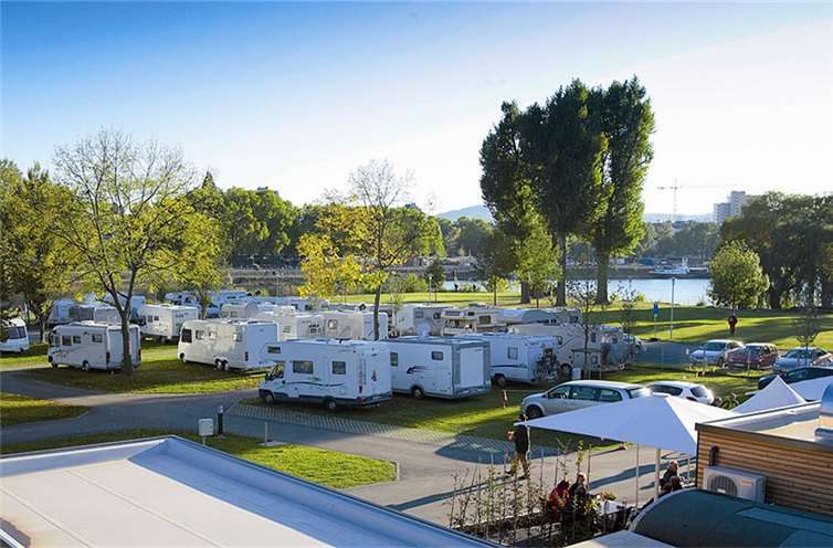 Der Campingplatz Rhein-Mosel.  Koblenz-Touristik / P!ELmedia