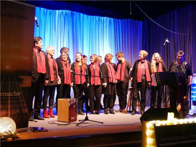 Der Chor „Blue Notes“ und das Liedermacher Duo „GedankenSpiel“ gaben ein Benefizkonzert in Rheinbach. Foto: privat