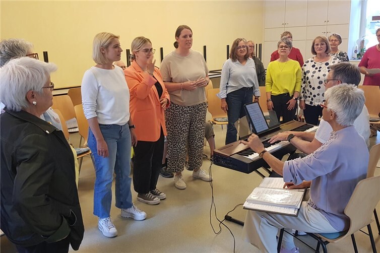 Der Chor von Brigitte Thilmann-Hilger tritt in der Regel ausschließlich in Benefiz-Konzerten auf.