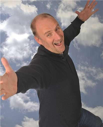 Der Comedy-Star Andreas Müller kommt am 9. und 10. November nach Remagen. privat