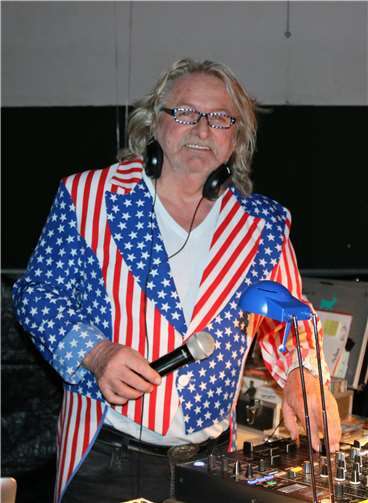 Der DJ sorgte für die musikalische Untermalung.