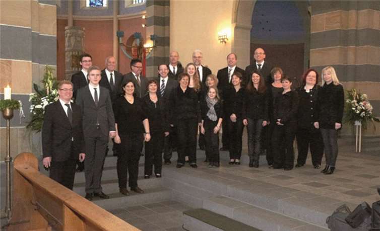 Der Dekanatschor Mayen-Mendig veranstaltet anlässlich seines zehnjährigen Bestehens ein festliches Jubiläumskonzert in der Pfarrkirche Herz Jesu in Mayen. privat