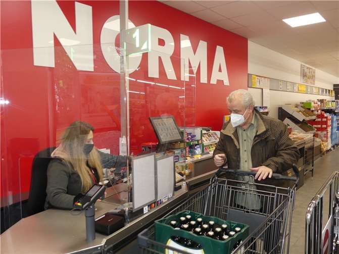 Der Discounter ist modern und kundenfreundlich ausgestattet.