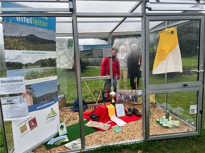 Der Eifelverein Bad Breisig besuchte das kleinste Museum von Rheinland-Pfalz.  Foto: privat