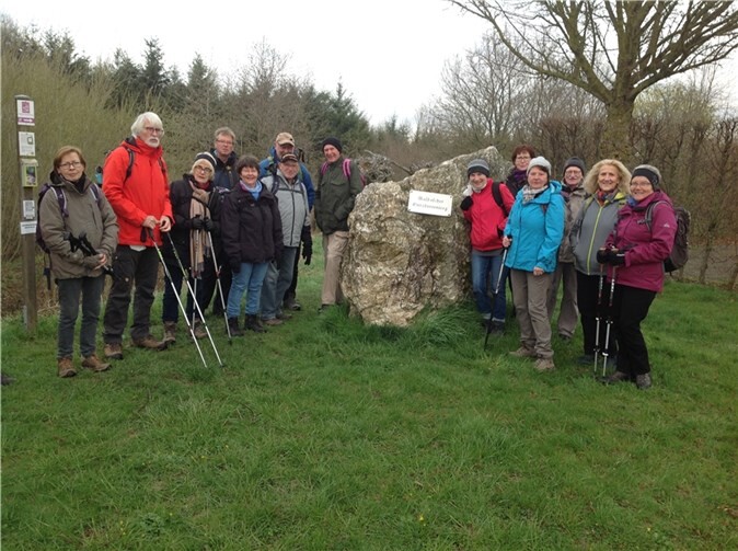 Der Eifelverein Untermosel auf dem Burgherrenweg. Foto: Ursula Christ