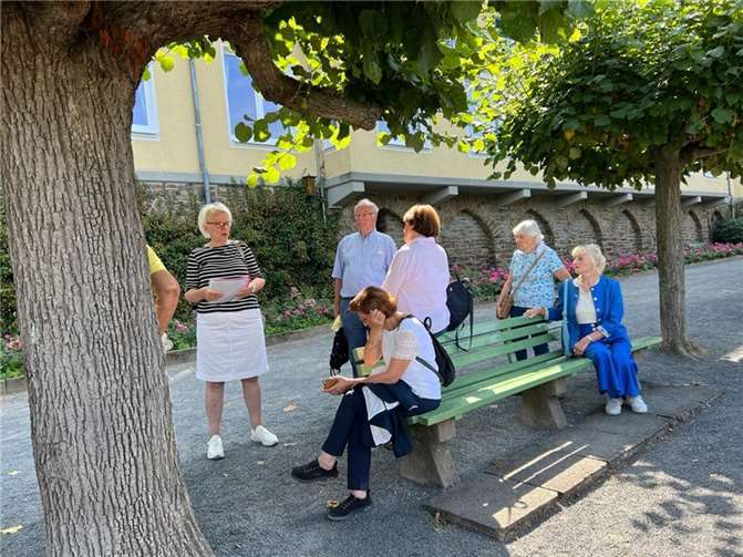 Der Eifelverein erkundete Unkel.  Foto: privat