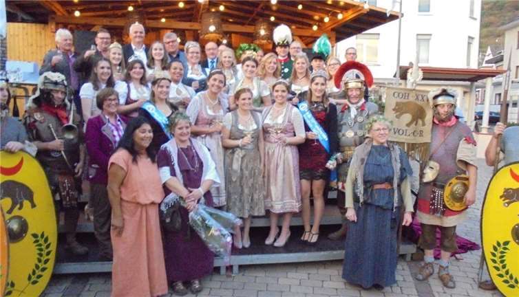 Der Einladung nach Rheinbrohl folgten viele Majestäten aus der näheren und weiteren Umgebung.