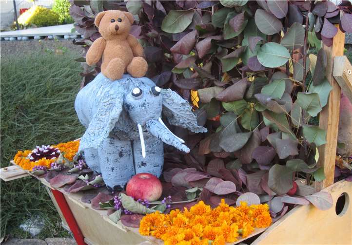 Der Elefant war ebenfalls aus „Ernteergebnissen“ des Gartens gefertigt.