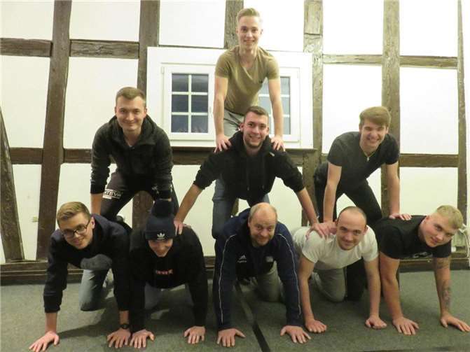 Der Elferrat beim Training.  Foto: 24er