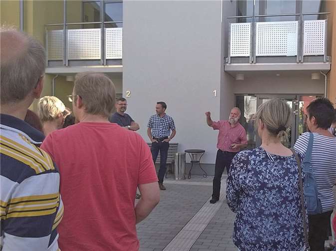 Der Elternabend informierte über die Wohngemeinschaft für Junge Menschen mit Behinderung in St. Sebastian.  Privat