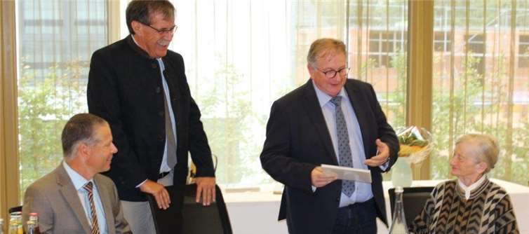 Der Empfang von Henriette Kretz mit Bürgermeister Klaus Bell. Privat