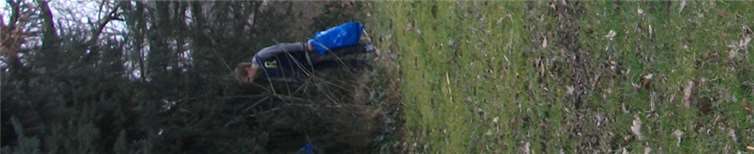 Der Erlös aus den gefundenen Pfandflaschen fließt in die Klassenkasse.