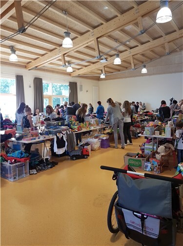 Der Erlös der Veranstaltung wird in ein Sonnensegel für die Kita investiert.