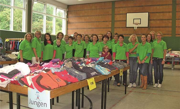 Der Erlös des Kleiderbasars kommt der ev. Kindertagesstätte und der Grundschule Melsbach zugute.Privat