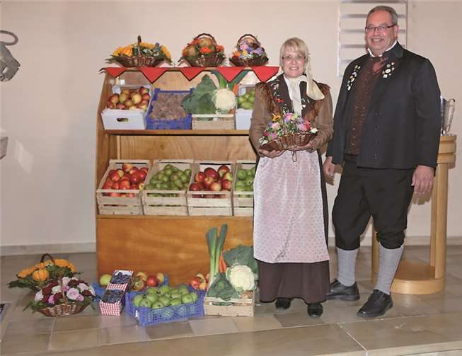 Der Erntedanktisch war reich gedeckt. privat