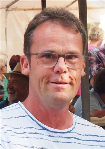 Der Ettringer Ortsbürgermeister Alexander Weber: „Ich weiß, dass diese Lage für die Bürgerinnen und Bürger unserer Gemeinde sehr belastend ist. Es ist einfach keine erfreuliche Situation.“