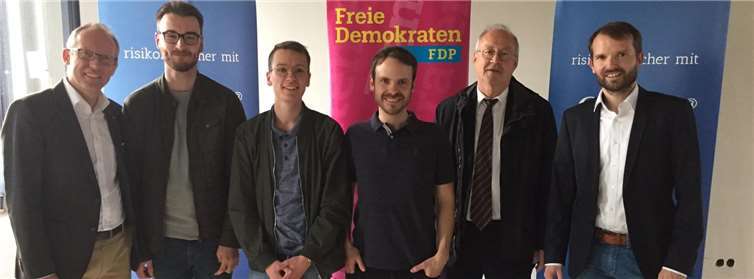 Der FDP Ortsverband VG Montabaur: Volker Lopp, Justus Schneider, Lukas Weisbrod, Dennis Sturm, Walter Schäfer und Dennis Liebenthal (v. li.). Foto: privat