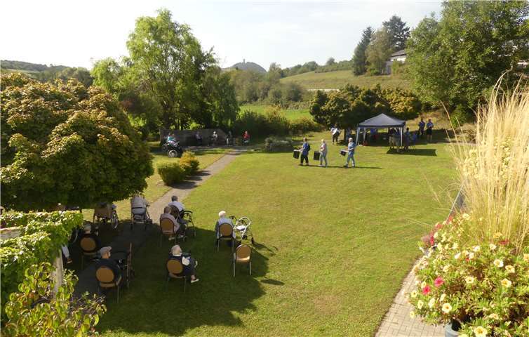 Der Fanfarenzug Brohltalklänge sorgte auch in diesem Jahr für den Kirmesumzug im Villa-Park. Foto: privat