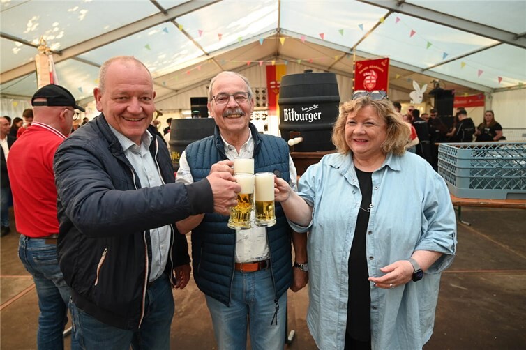 Der Fassanstich war gelungen.