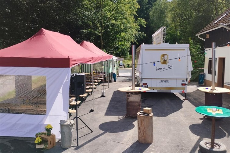 Der Festplatz ist hergerichtet