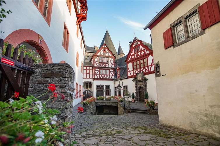 Der Filmschauplatz am Schloss Bürresheim.Foto: Laura Rinneburger