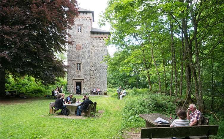 Der Förderverein Burgruine Arenberg e.V. lädt zum „Tag des offenen Turms“ ein. Fotos: Förderverein Burgruine Arenberg e.V.