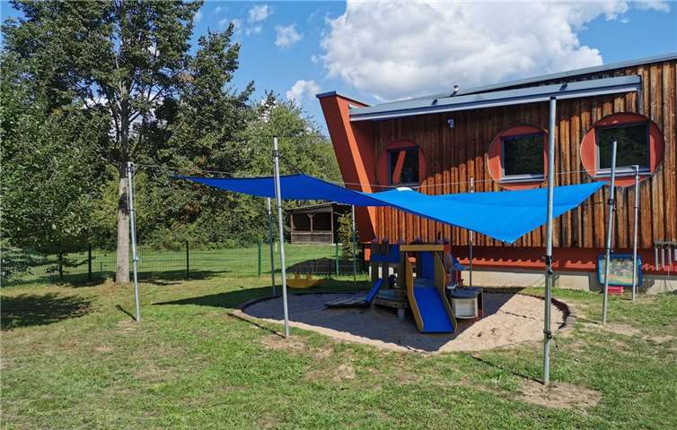 Der Förderverein konnte ein großes Sonnensegel für den Außenbereich kaufen. Foto: privat