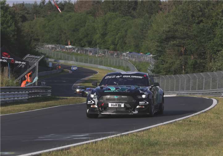 Der Ford Mustang GT von Wölflick Racing startet in der Nürburgring-Langstrecken-Serie.Foto: Florian Hanf