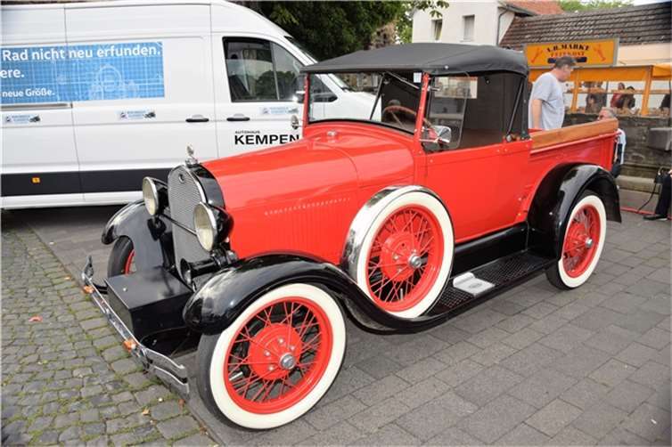 Der Fotograf Alfred Eich war auf den Rheinbach Classics unterwegs und hat unzähl...