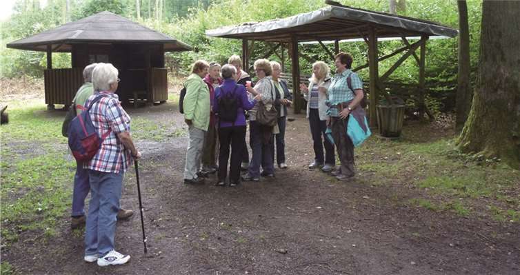 Der Frauenchor traf sich an der Christianshütte bei Rodenbach. privat