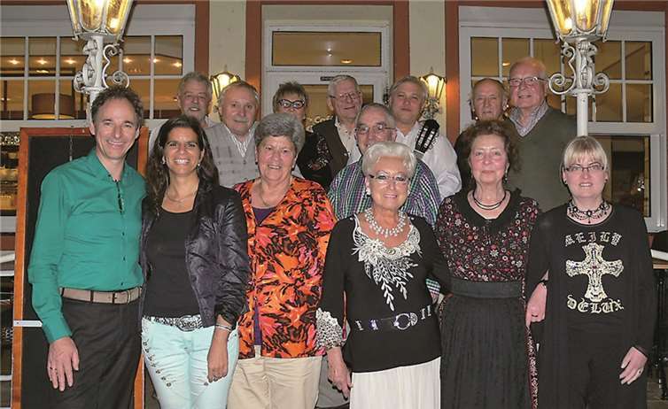 Der Freundeskreis Leseforum traf sich zu seiner mittlerweile sechsten Veranstaltung im Cochemer Hotel-Café Germania.Thomas Esser