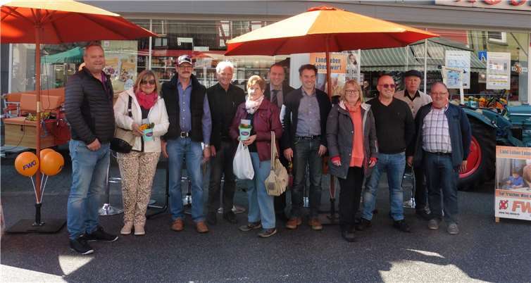 Der Frühlingsmarkt bot der FWG die Möglichkeit sich mit Adenauern auszutauschen. Foto: privat