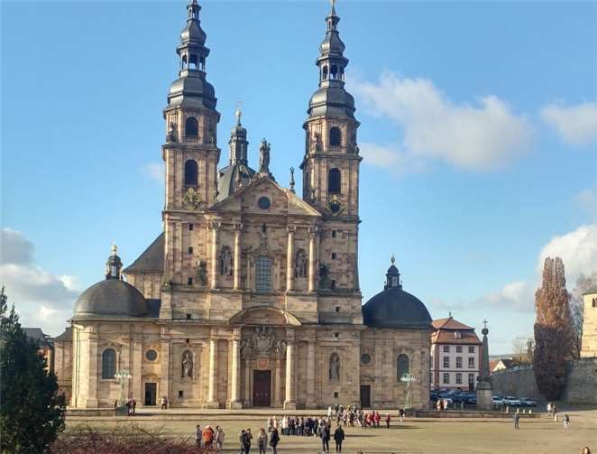 Der Fuldaer Dom beeindruckte durch seine schiere Größe.