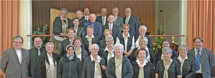 Der Gemischte Kirchenchor „Cäcilia“ hatte zum Festabend eingeladen. Benjamin Kastner