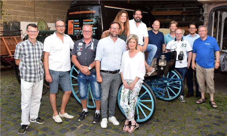Der Gesamtvorstand des Gewerbevereins präsentierte sich der Presse.Fotos: EICH