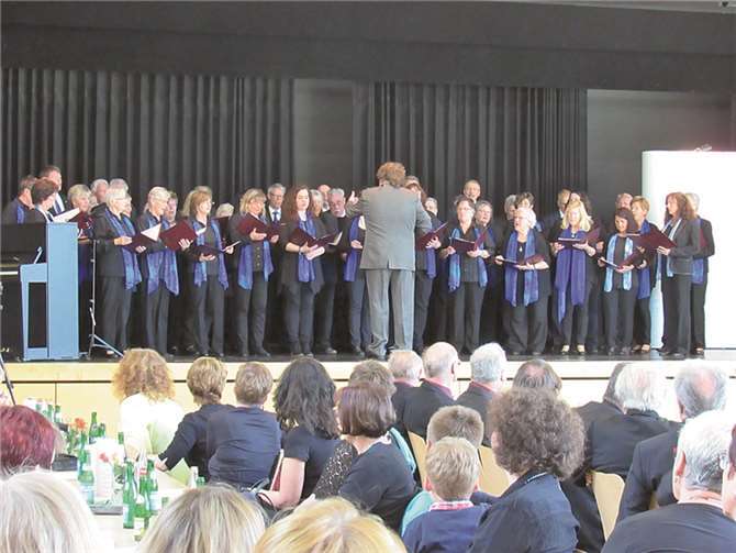 Der „Gesangverein Germania 1870 Vallendar“ bei seiner Darbietung.