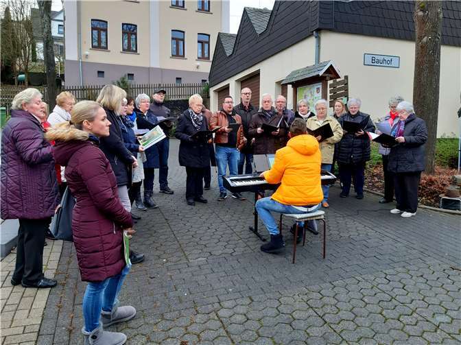 Der Gesangverein „Hoffnung“ sorgte für stimmungsvolle, musikalische Unterhaltung.