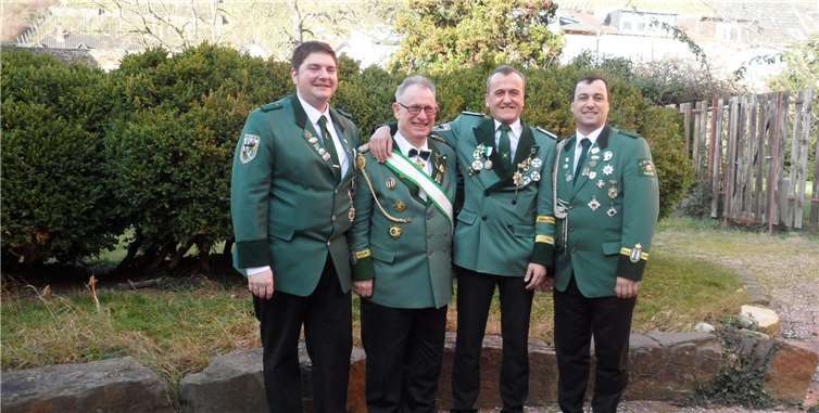 Der Geschäftsführende Vorstand.