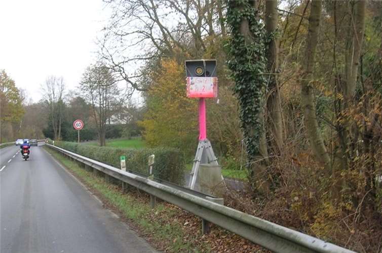 Der Glitzer-Blitzer -die Erfindung einer innovativen Bastelgruppe. Privat