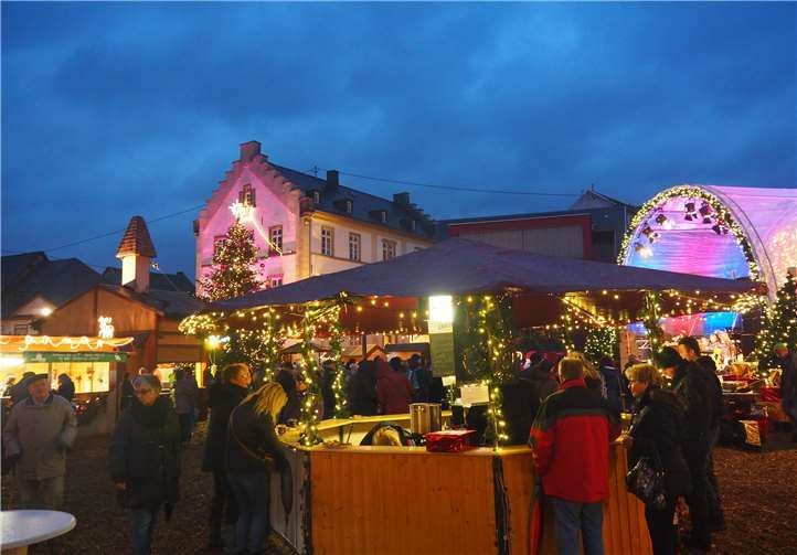 Der Glühweincontest bereichert den stimmungsvollen Bendorfer Weihnachtsmarkt. Foto: privat