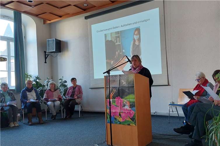 Der Gottesdienst wurde in diesem Jahr verantwortlich von der evangelischen Frauenhilfe in Zusammenarbeit mit Pastoralreferentin Birgitt Brink und Frauen aus verschiedenen Andernacher Gemeinden gestaltet. Foto: privat