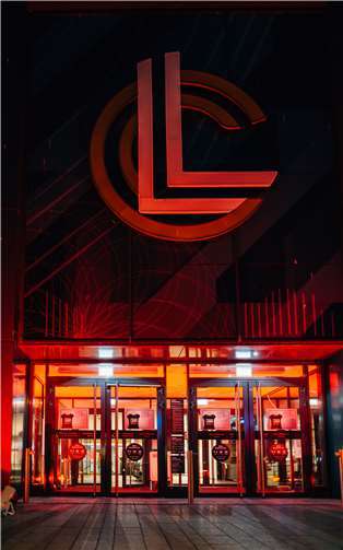 Der Handel leuchtet rot.Copyright: rvisual