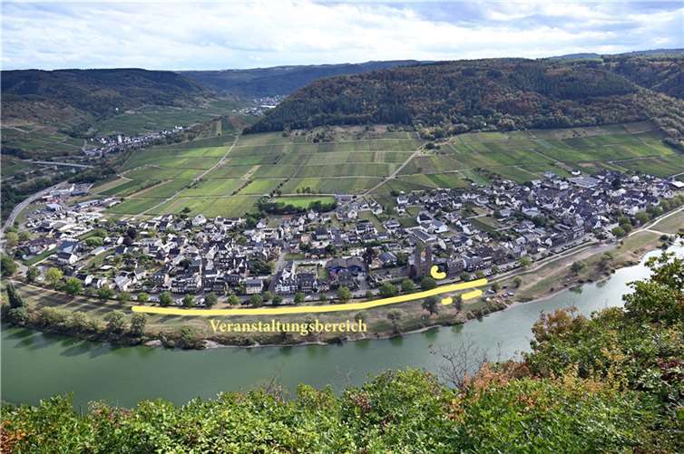 Der Heimat- und Verkehrsverein Ernst lädt ein zum 1. Ernster Weinfrühling. Fotos: Heimat- und Verkehrsverein Ernst