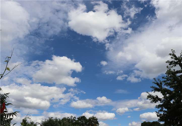 Der Himmel über Ahrweiler. Foto: privat