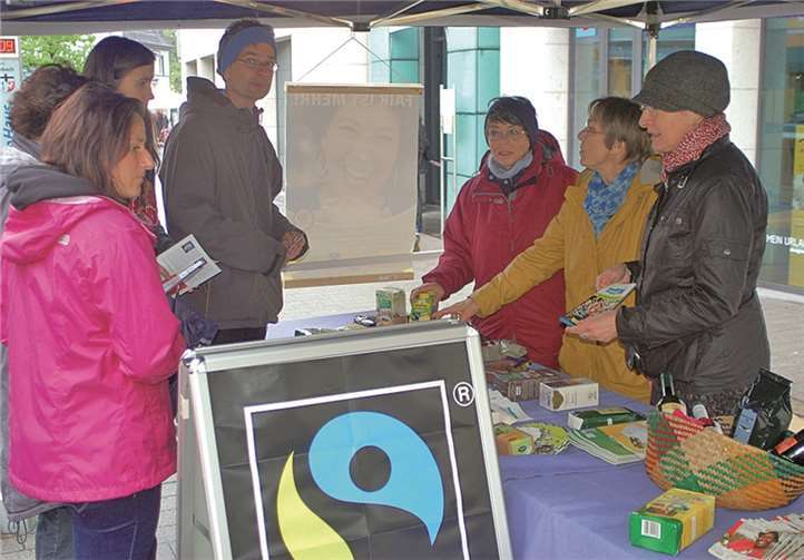 Der Infostand am verkaufsoffenen Sonntag war gut besucht. privat