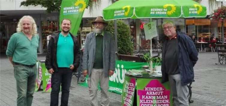 Der Infostand der Grünen aus der Kreisstadt. privat