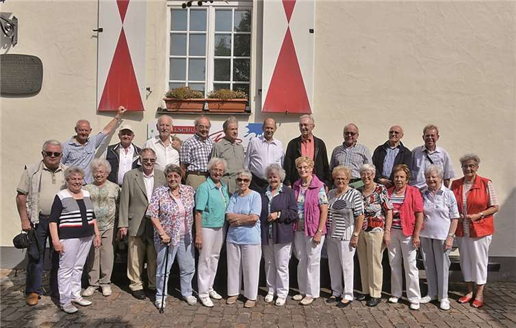 Der Jahrgang 1934/35 aus Ahrweiler, Bachem und Walporzheim.Fix