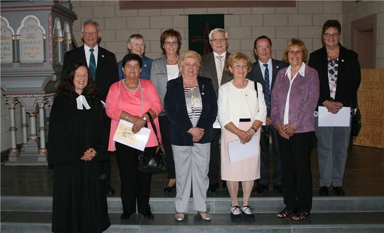Der Jahrgang 1959 feierte die Diamantene Konfirmation.Fotos: Frauke Zerres
